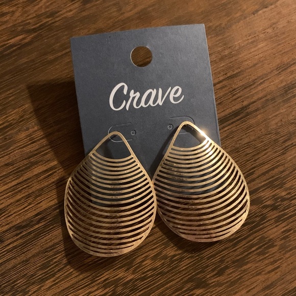 ⛄️Crave Horizontal Stripe Fan Earrings - Gold - Picture 2 of 5